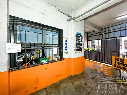 Cochera en Venta  -  3 de Febrero 1159