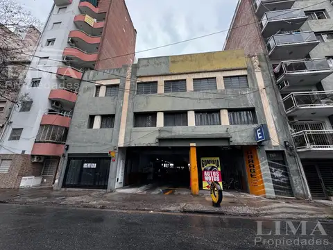 Cochera en Venta  -  3 de Febrero 1159