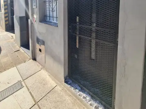 ALQUILER DE MONOAMBIENTE SIN EXPENSAS EN CIUDAD MADERO 