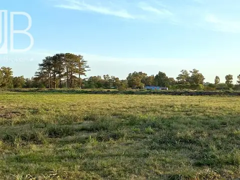 PINARES COUNTRY CLUB