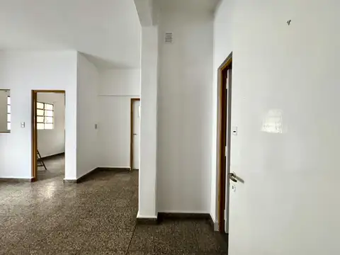 Depto Tipo Casa en Alquiler de 2 dormitorios