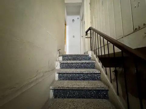 Depto Tipo Casa en Alquiler de 3 ambientes