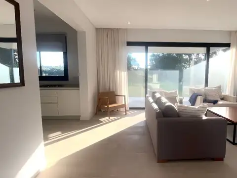 Casa en Venta en Pilara, USD 499.000