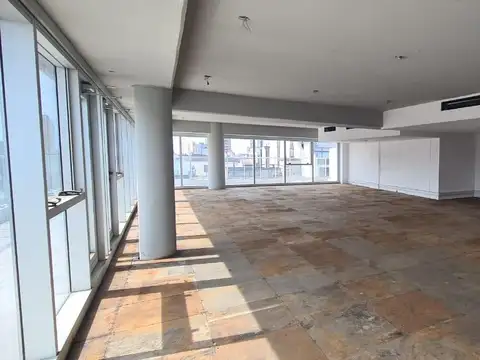 Oficina en Venta en Tribunales, USD 606.955