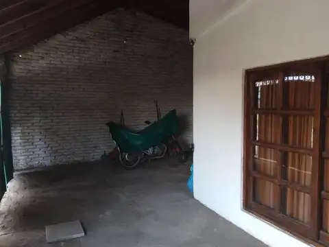 Casa en venta en Burzaco