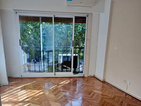 Av. Libertador al 2400