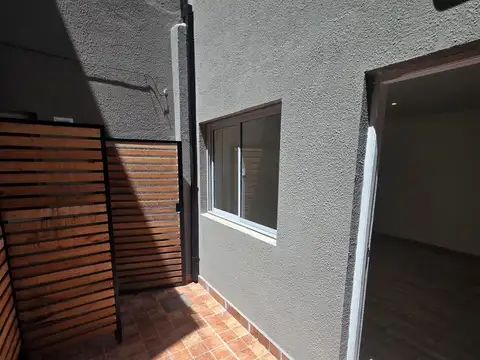 Depto Tipo Casa en Venta de 1 dormitorio
