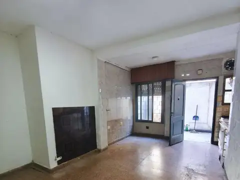 Depto Tipo Casa en Venta 40 años