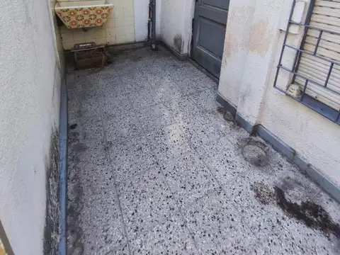 VENTA DE MONOAMBIENTE ZONA CHILAVERT