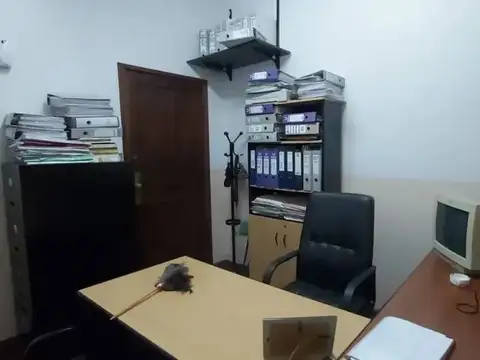 Oficina en Venta 60 años
