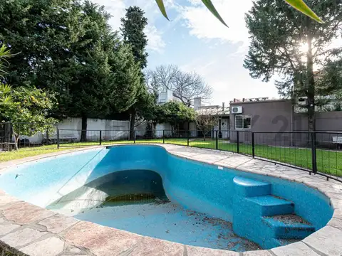 Depto Tipo Casa en Venta de 5 ambientes