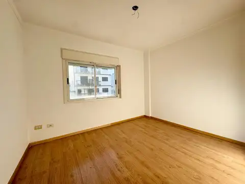 Departamento en Venta en La Lucila, USD 255.000