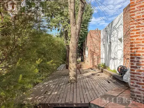 Casa en venta en Los Sauces, Florida 9900