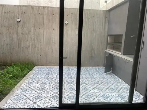 Depto Tipo Casa en Venta de 2 ambientes