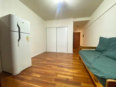 Lavalle 1700, Piso 7