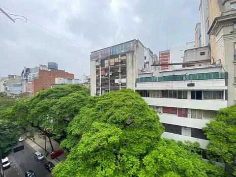 Lavalle 1700, Piso 7