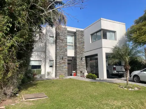 Casa en Altos de Hudson I Apta Credito