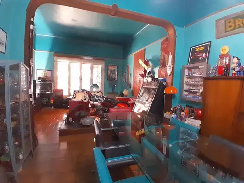 Casa 6 ambientes con 3 baños