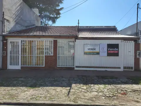 Casa en Venta en Villa Ballester, USD 180.000