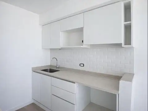 Viamonte 671