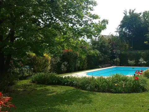 Casa en alquiler en Village Golf