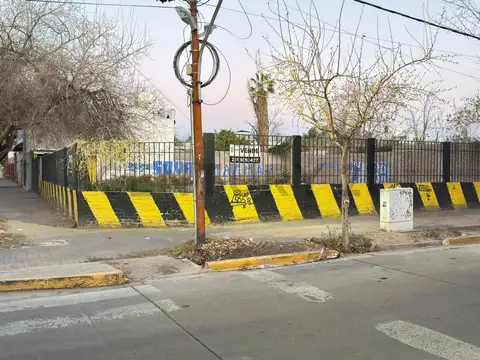 Terreno en Venta 53  mts Frente