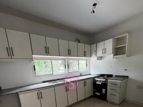 Departamento 3 ambientes con 2 baños