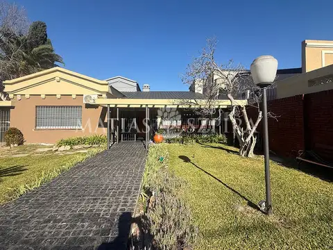 Casa en Venta en Castelar Sur, Castelar