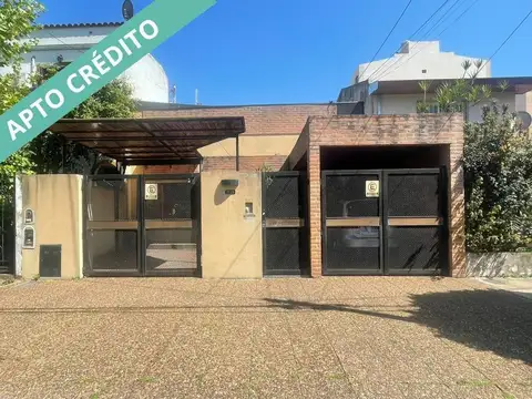 Casa 3 ambientes con 2 baños