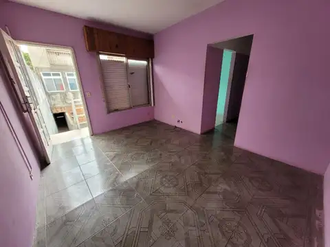 Depto Tipo Casa en Alquiler de 2 ambientes