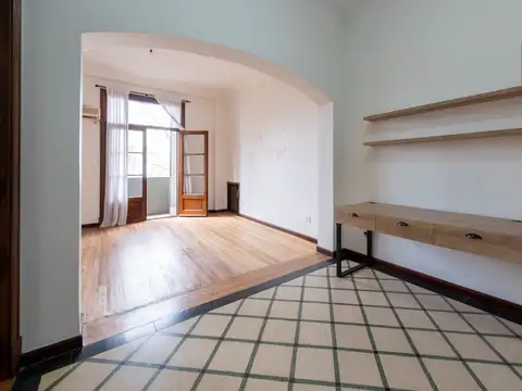 ALQUILER DEPARTAMENTO SEMIPISO 4 AMB CON BALCON