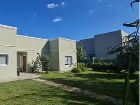 Casa en Venta en Chivilcoy, USD 350.000