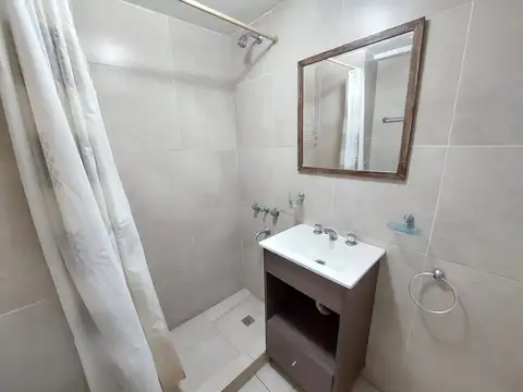 Venta monobambiente gran ventanal Miramar