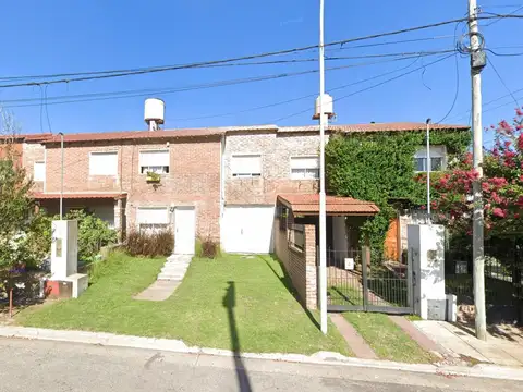 Rosalia de Castro e/ Panamá y Costa Rica