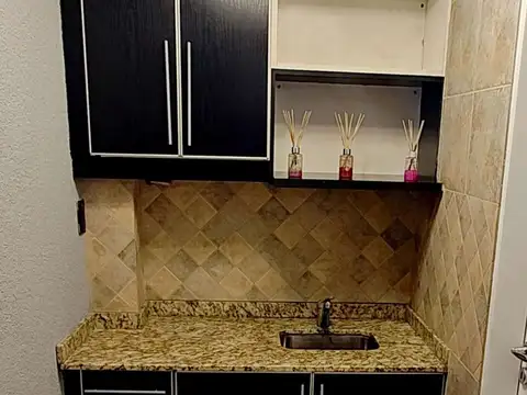 ALQUILER OFICINA 2 AMBIENTES OLIVOS -SIN EXP