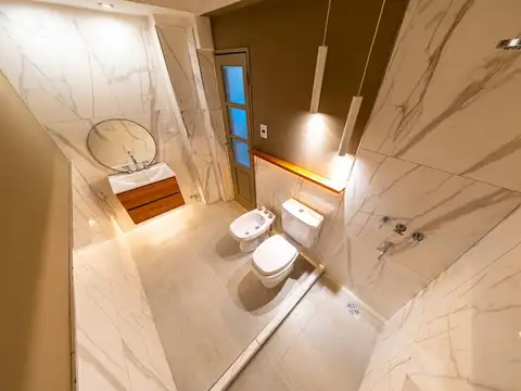 Casa 5 ambientes con 2 baños