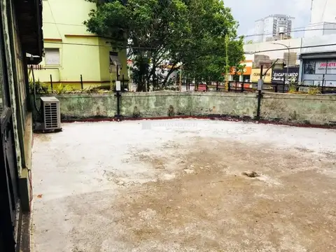 Avenida Juan B. Justo 4300