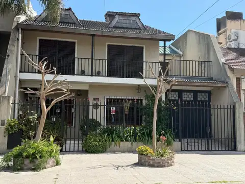 casa 5 ambientes venta Ramos Mejia