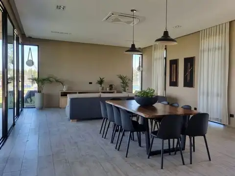Terreno en Venta de 907,0 m2