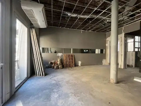 Espacio Profesional 130m² con Terraza Barrio Norte