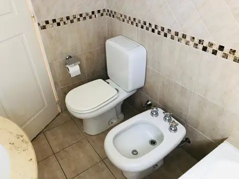 Departamento en Alquiler en Olivos Vías/Río, $ 2.200.000