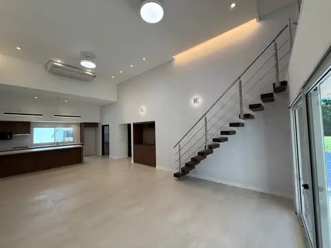 Casa en alquiler y venta Barrio Cerrafo Ketucky FUNES