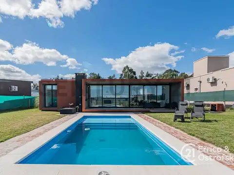 Calle 38 entre 191 y 195 , Piso 0