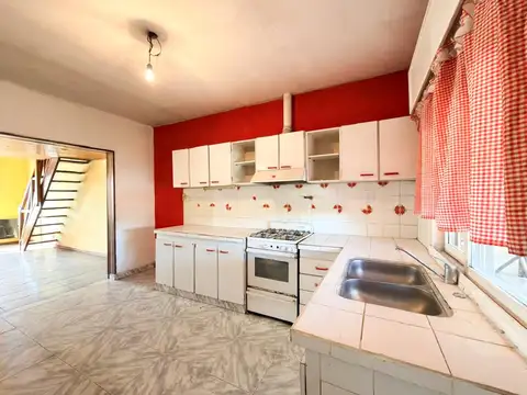 DEPARTAMENTO 3 AMBIENTES CON COCHERA - MERLO NORTE