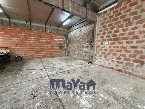 GALPON + OFICINA EN ALQUILER - BERTOLINI AL 100