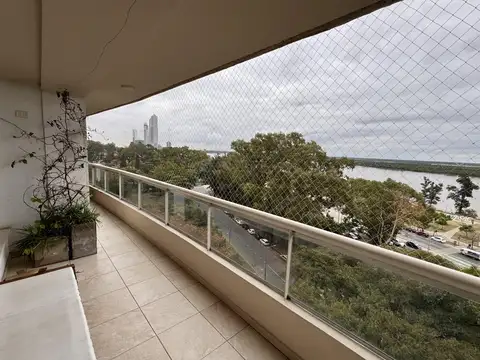 Departamento en Venta de 5 ambientes