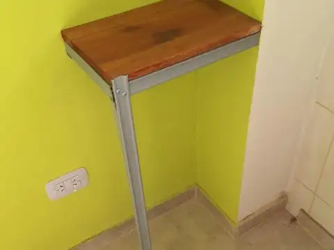 Casa 2 ambientes con 1 baño