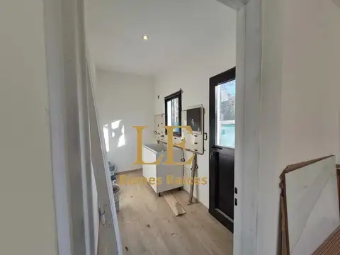 Casa 5 ambientes con 4 baños