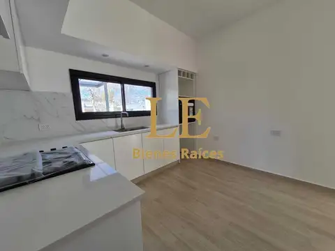 Casa en Venta al Oeste