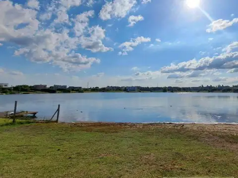 Terreno en Venta 17  mts Fondo